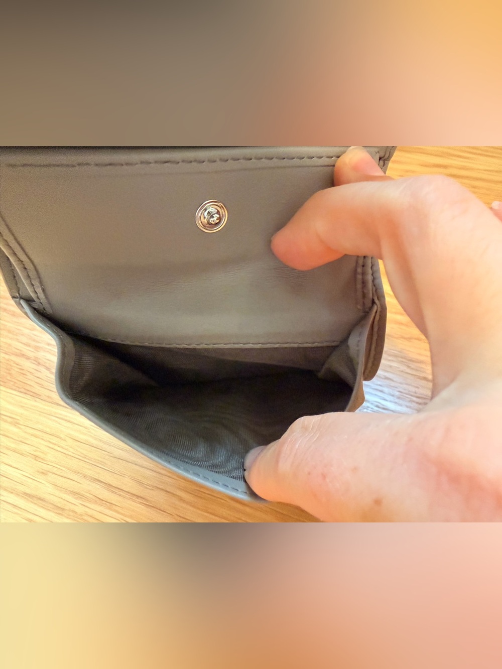 Prada Argilla Leather Wallet in Clay Gray - Picture 6 of 10